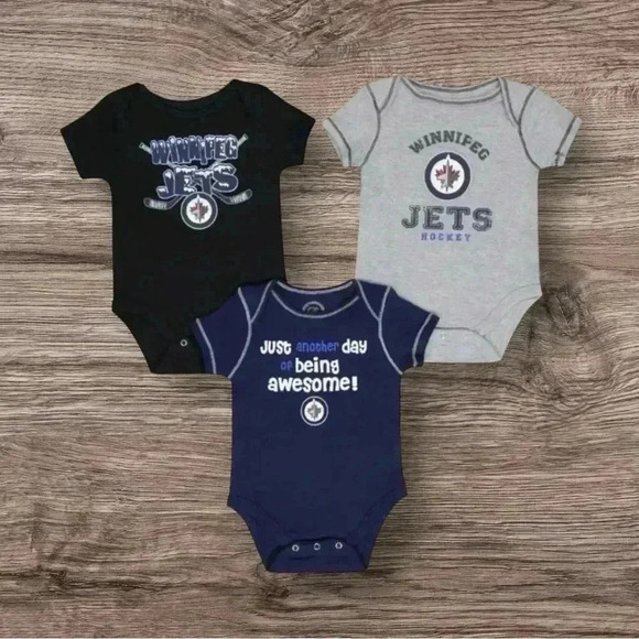 🆕Winnipeg Jets Infant 3 Piece Set - Picture 5 of 14